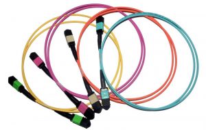 MPO patchcord (OM3 50/125um Multimode, MPO, Female)